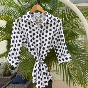Polka dot Bottom down shirt